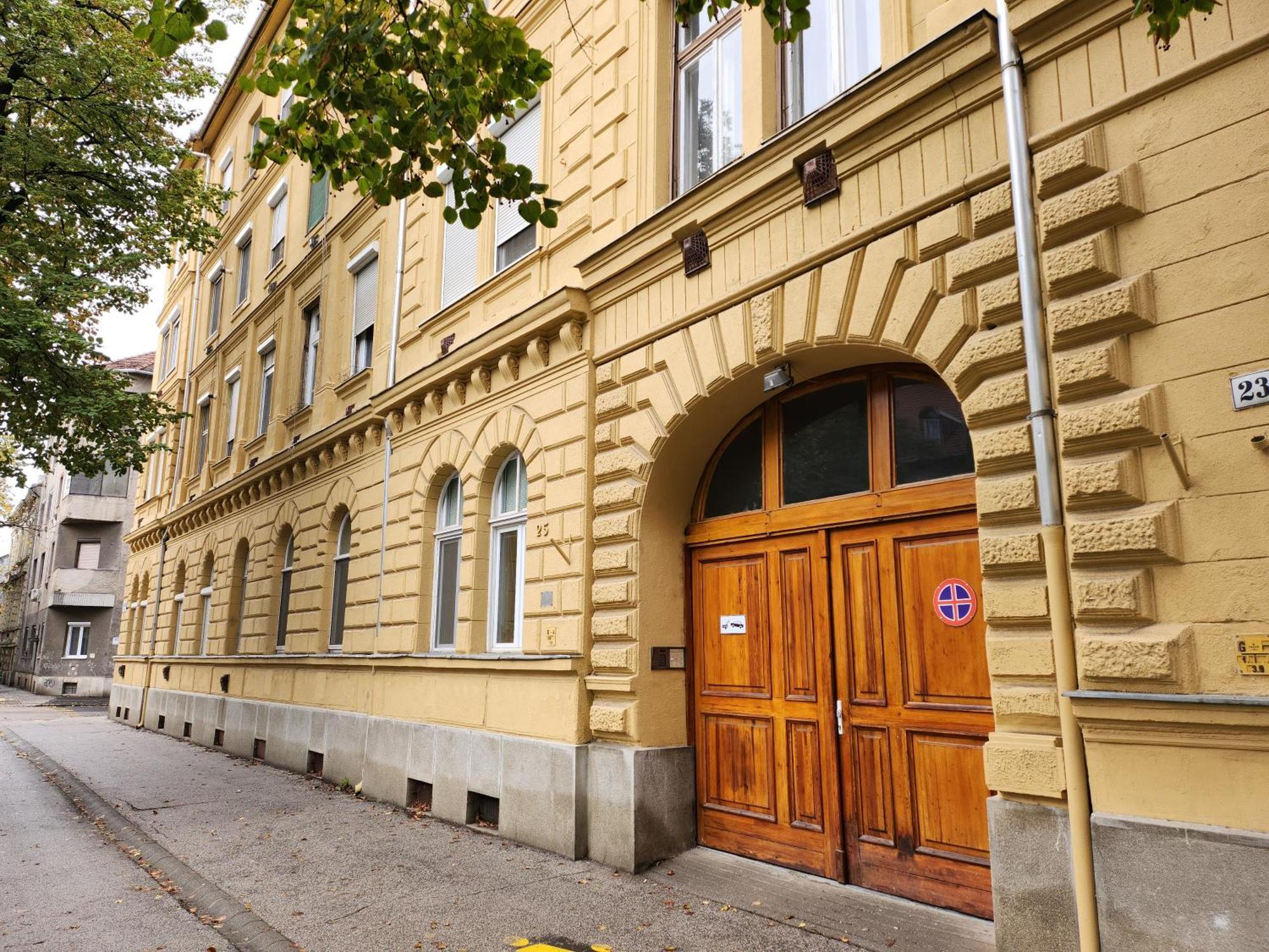 Stylish Apartman Szeged Extérieur photo